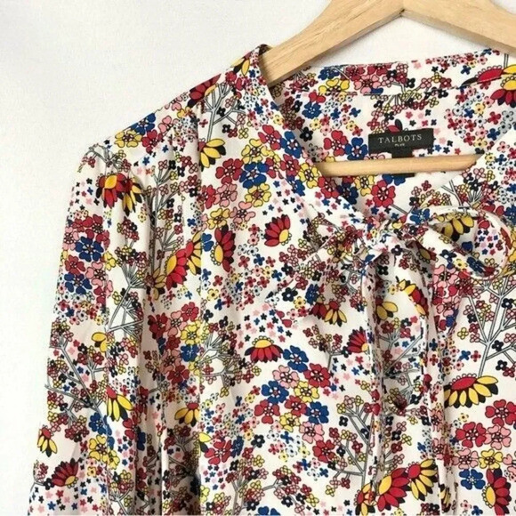 Talbots White Colorful Floral Long Sleeve 1X - Picture 3 of 3
